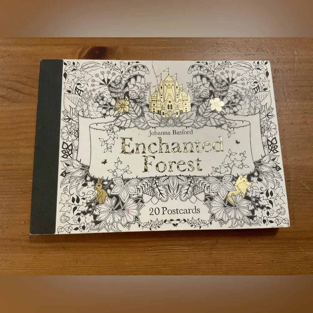 Johanna Basford: Duo/set of post cards and blank note cards with envelopes.